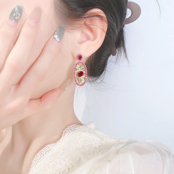 Gold-plated Simulation Red Corundum Design Old Money Style Suit