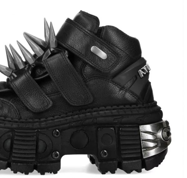 Women's Black Thick-soled Buckle-up Motorcycle Boots